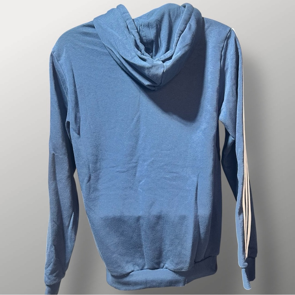 Adidas Men’s Navy Blue Hoodie Sz M Logo Front 3 Stripes Sleeve Kangaroo Pocket - Picture 2 of 8
